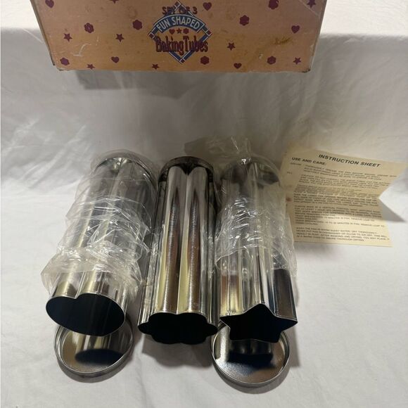 Vintage set of 3 fun shape baking tubes - Picture 9 of 13